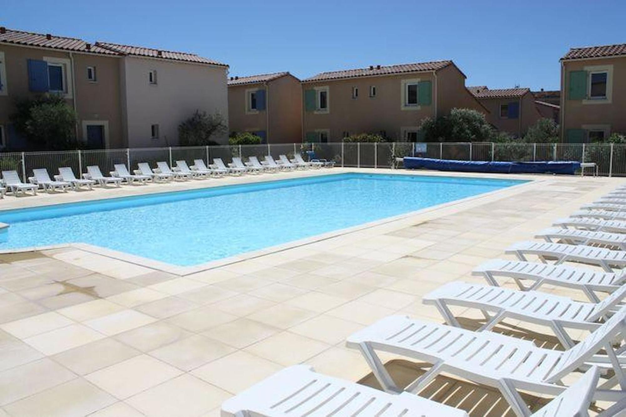 Вілла Pleasant Gite, With Collective Heated Swimming Pool, In The Heart Of The Alpilles In Mouries, 4/6 People. Екстер'єр фото